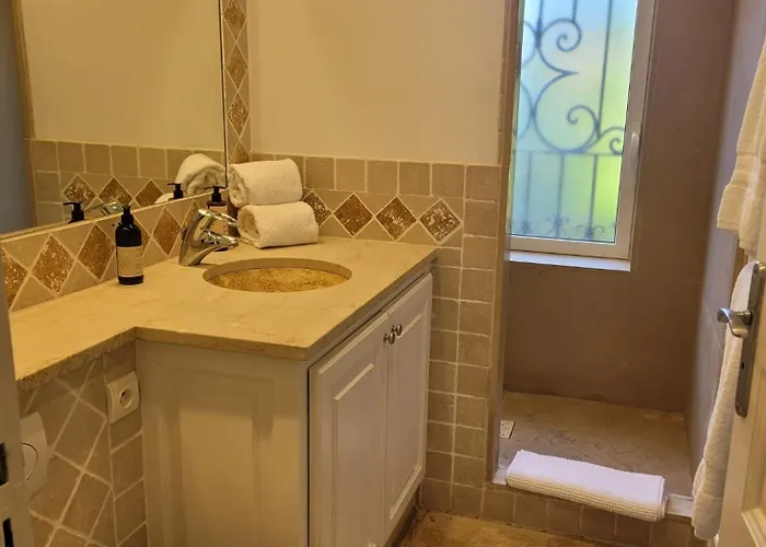 La Villa *